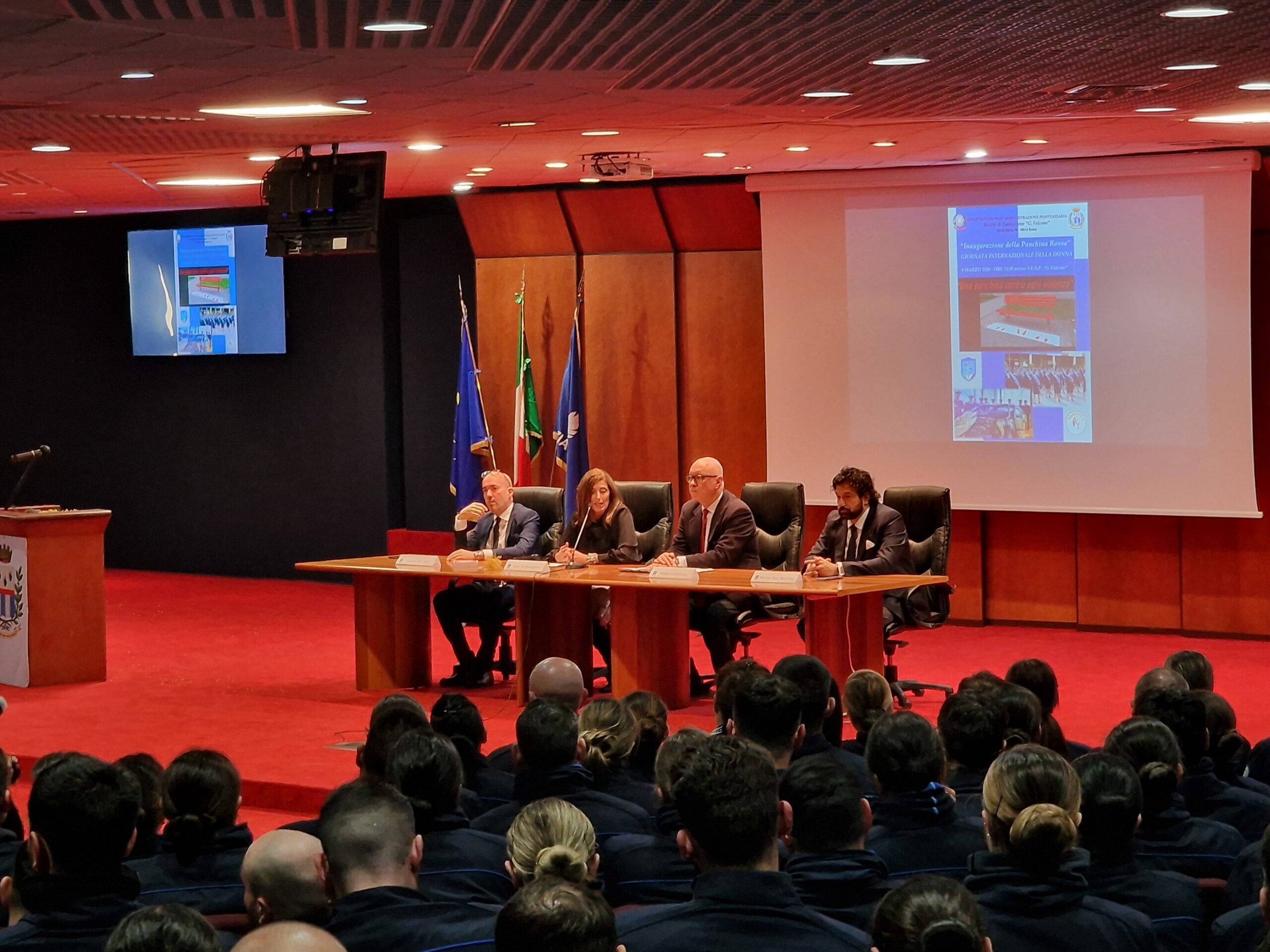 Capaca Srl Roma Roma, Inaugurata la panchina rossa accanto all'auto di Capaci